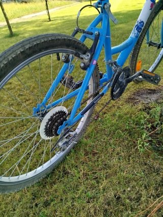 Bicicleta infantil 24'' casi nueva