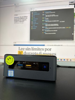 Intel NUC i3 8ª Gen | 8GB RAM | Sin Disco