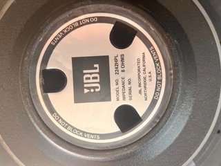 Cajón JBL 2242HPL 18” Subwoofer