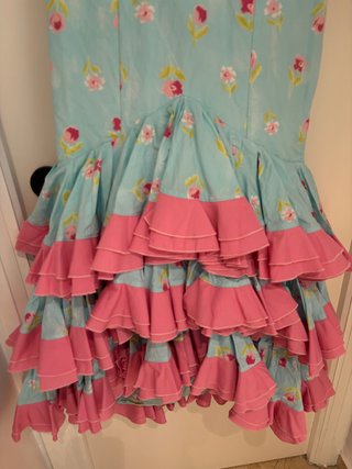 Traje Flamenca Turquesa Flores Rosas fresa