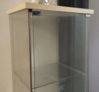 Vitrina de cristal expisitora  Modelo: IKEA DETOLF