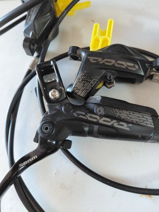 Frenos SRAM Code R (4 pistones)
