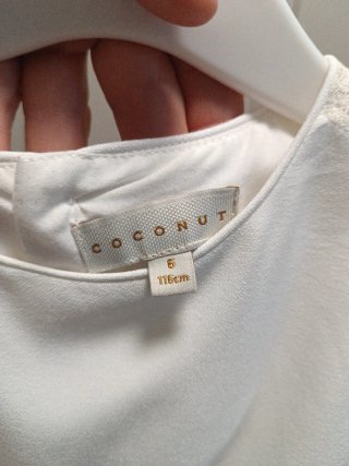 Vestido niña Coconut Corte inglés floral azul.
