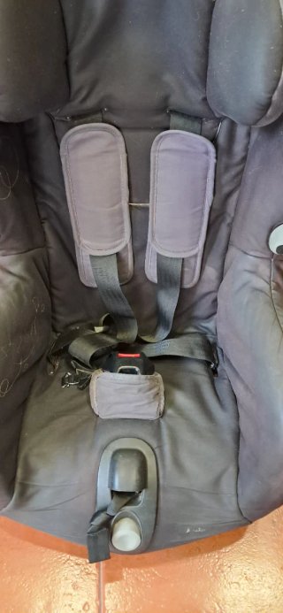 Silla Coche Bebé Confort Negra
