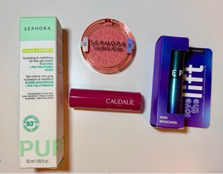 Kit Sephora Gold: Blush, Máscara, Bálsamo Labial e