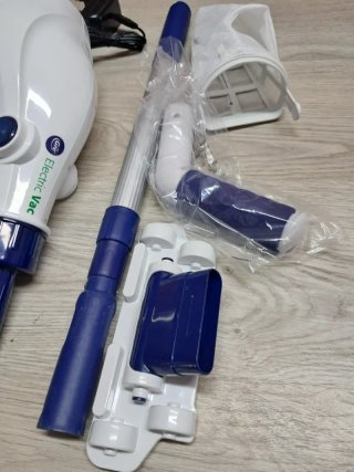 Limpiafondos Eléctrico para Piscina Gre VCB10 Elec