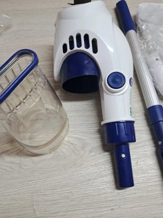 Limpiafondos Eléctrico para Piscina Gre VCB10 Elec