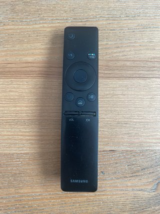 Samsung TV 43'' Negra y Plateada