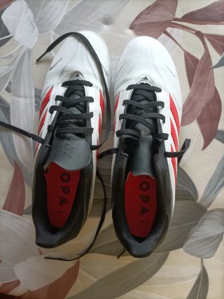 Botas de fútbol Adidas Copa multitaco talla 43-1/3