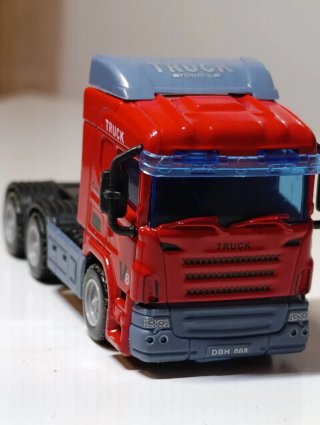 CAMION 1/48 TRUCK POWERFULL