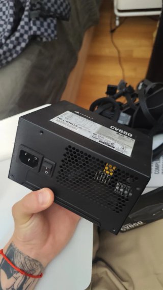 Fuente Alimentación Corsair CV650 650W 80+ Bronze