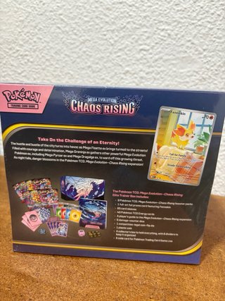 Pokémon ETB Chaos Rising Inglés
