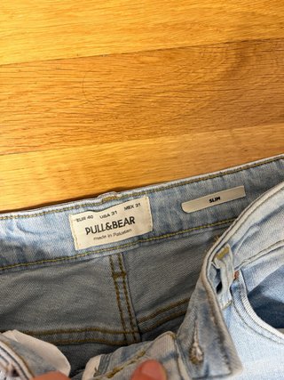 Pantalón vaquero Pull&Bear Talla 40