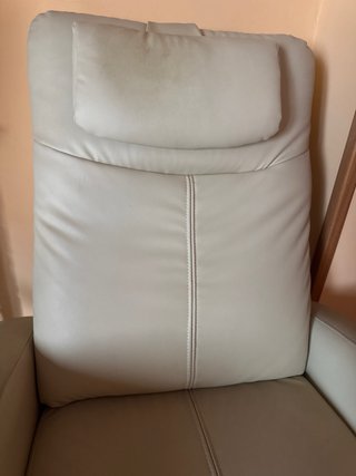 Sillón de masaje beige polipiel