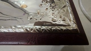 Portagioie in pelle e argento