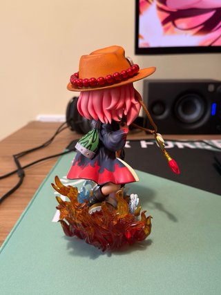 ANYA X ONE PIECE COSPLAY ACE