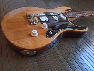 Guitarra Yamaha Pacífica 412v - Made in Korea 2000