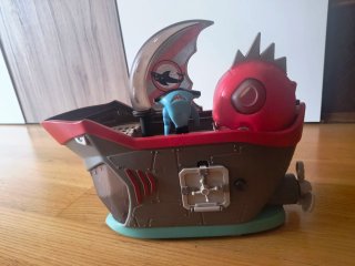 Barco Mutant Buster Juguete
