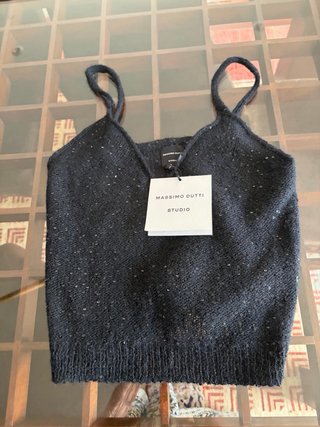 Top lentejuelas Massimo Dutti Studio a estrenar