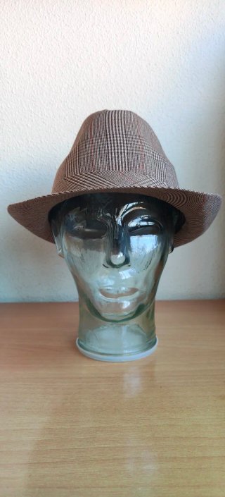 Sombrero de caballero T.56