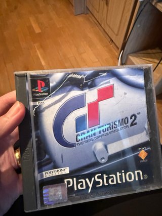 PS1: Nicktoons Racing y Gran Turismo 2