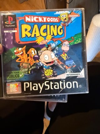 PS1: Nicktoons Racing y Gran Turismo 2
