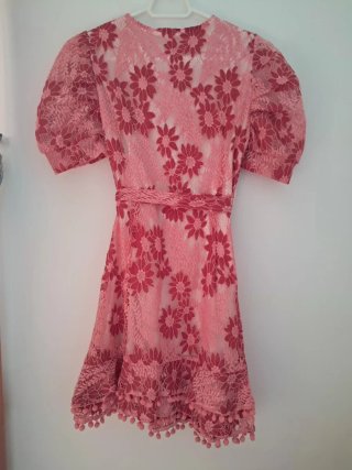 Vestido corto encaje flores