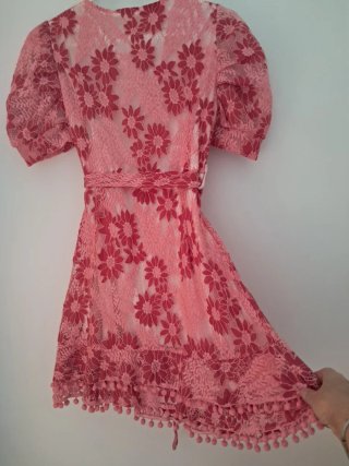 Vestido corto encaje flores