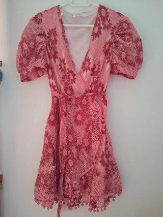 Vestido corto encaje flores