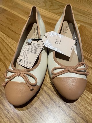 Zapatos planos Sfera mujer crema/ beige T.37.