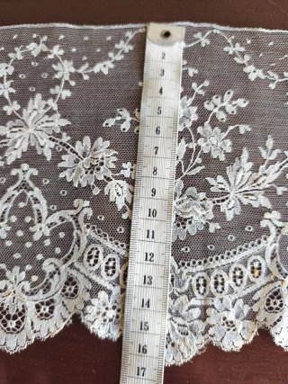 Encaje antiguo