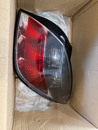 Faro Trasero Derecho Opel Astra H GTC