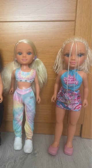 Muñeca Nancy Rubia. 10 € cada una.