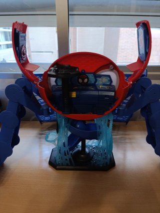 Base de juegos Spiderman