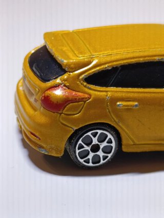 FORD FOCUS ST 1/64 MAISTO
