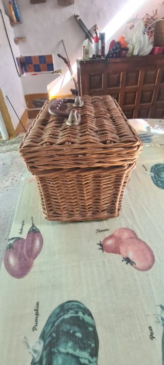Cesta Mimbre Cuadrada Marrón