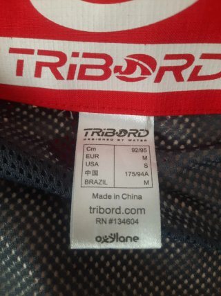 Chaqueta náutica roja y gris