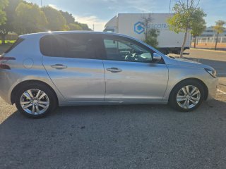 Peugeot 308 1.6 BlueHDi