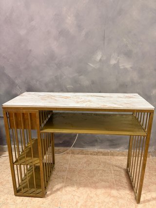 Mesa Manicura Mármol y Oro