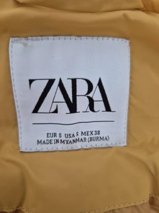 Chaleco Zara Mostaza