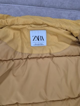 Chaleco Zara Mostaza