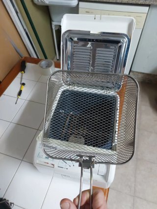 Freidora Taurus Fritaurus Oil Control 3