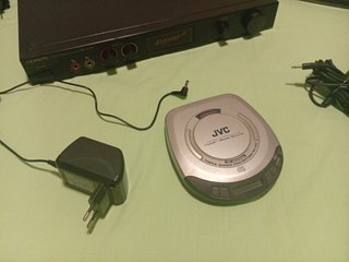 Sintonizador JVC + Amplifi. Karaoke Boman+discman
