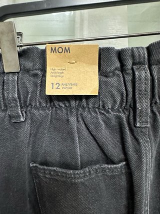 Pantalón vaquero negro talla 12 años