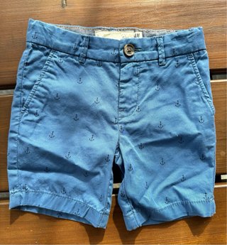 Lote 2 bañadores, 4 shorts niño y una camisa