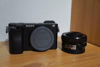 Cámara Sony A6400 + Lente 16-50mm
