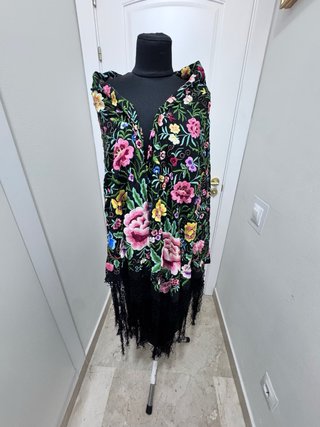 Manton de Manila Bordado Seda Antiguo