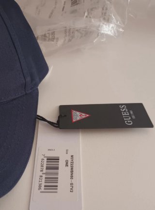 Gorra Guess Azul Marino Nueva con Etiquetas