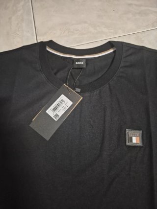 T-shirt BOSS Preta