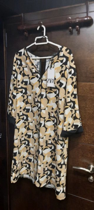 Vestido Zara estampado